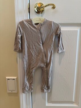 Kyte Baby Zippered Romper